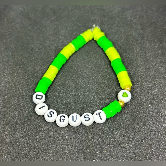 Disgust (Inside Out) Heishi Bracelet - Picture 5 of 8